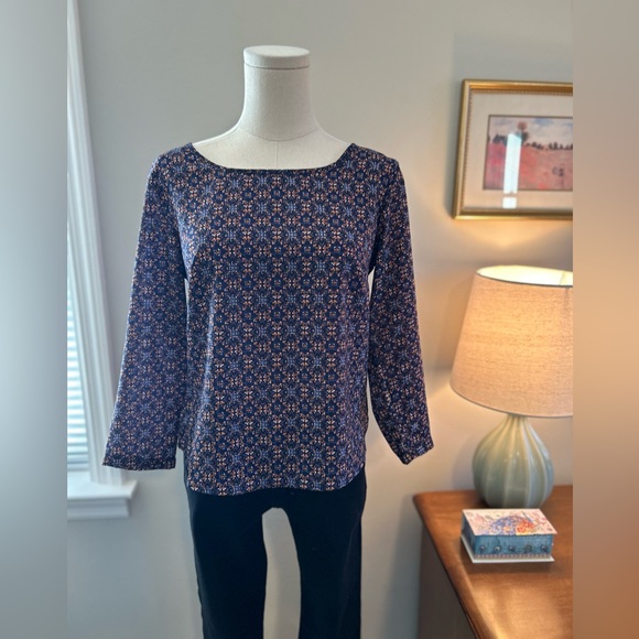 Japna Top - Picture 1 of 4